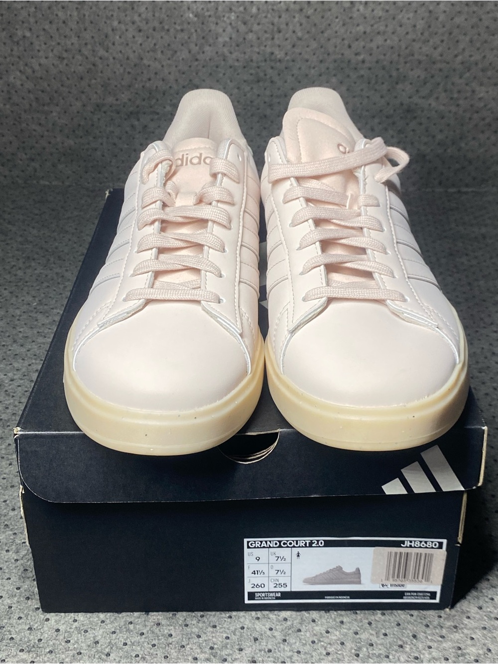 Adidas Grand Court 2.0 Cloudfoam comfort shoes women’s size 9 Light Pink NWT.